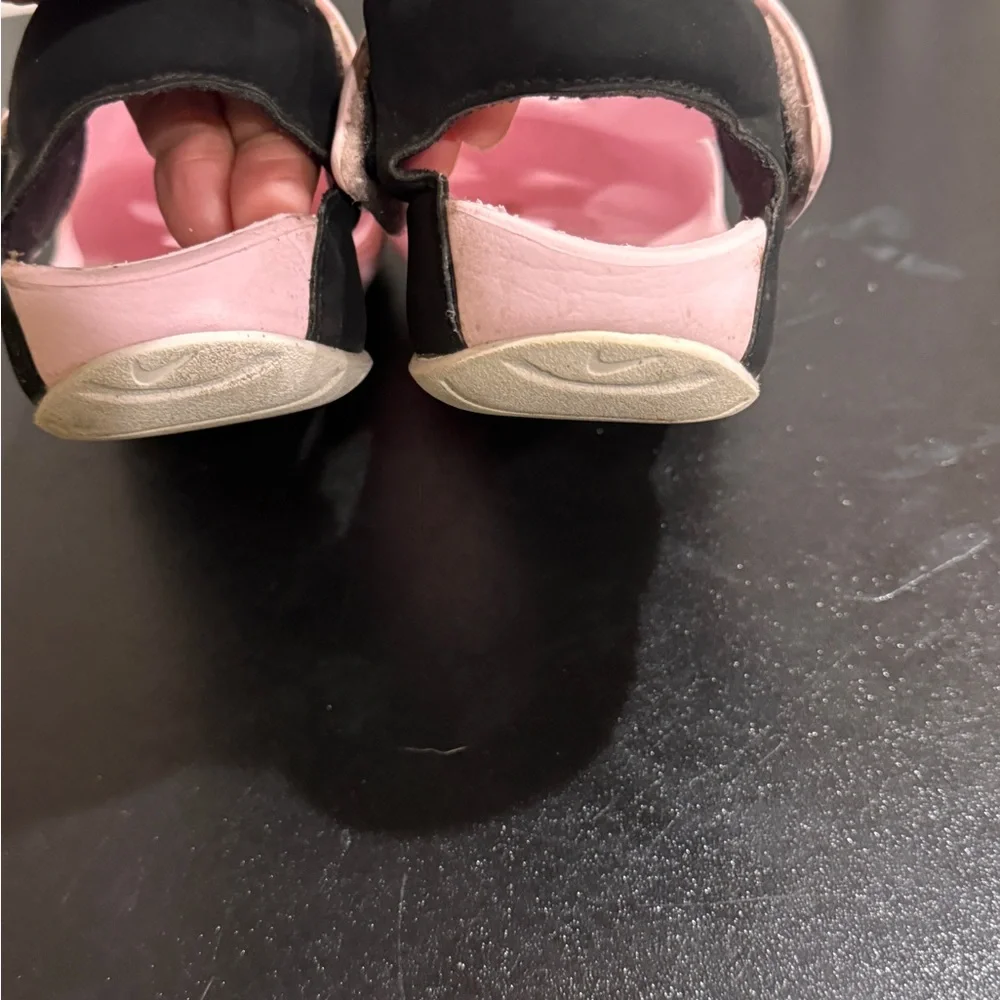 Nike Kids Pink and Black Shoes size 1Y